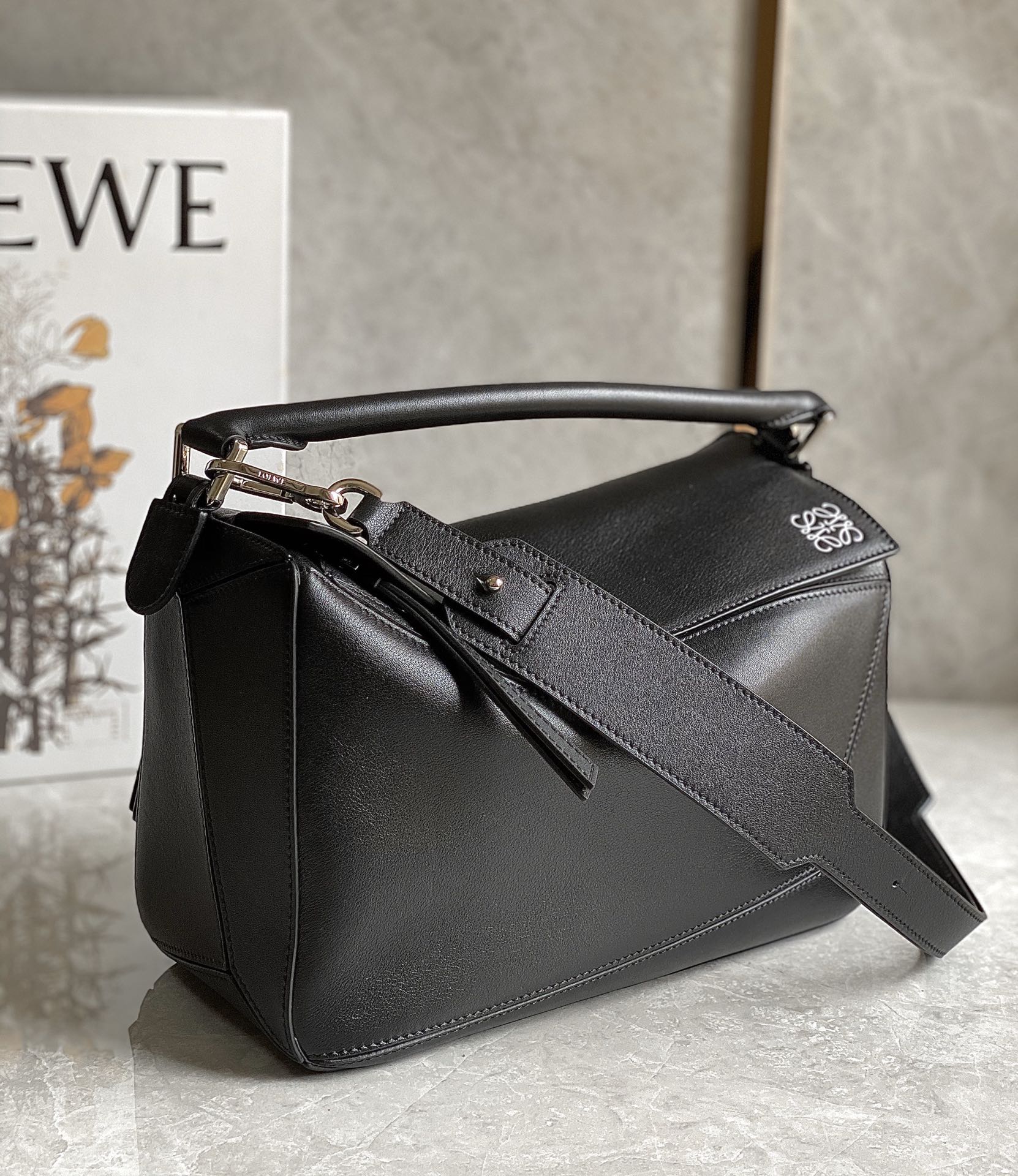 Puzzle bag 29cm in classic calfskin Black High