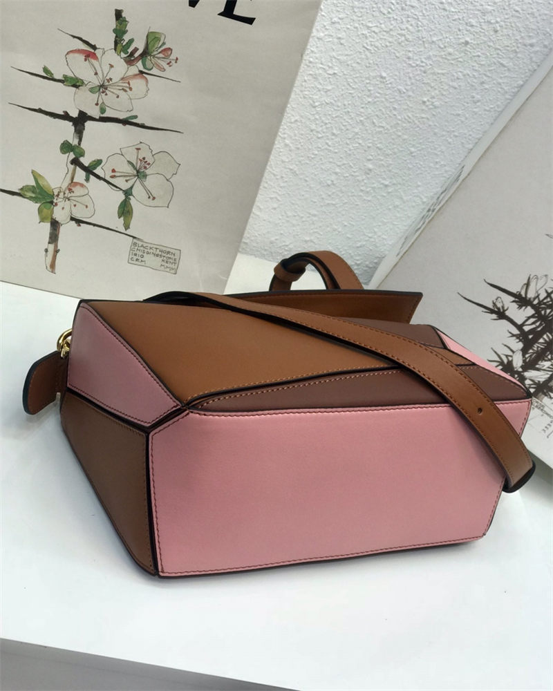 Small Puzzle bag in classic calfskin High