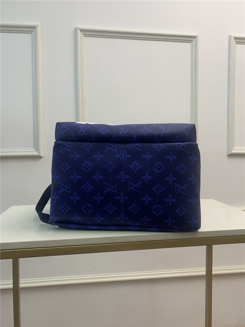 Louis Vuitton DISCOVERY BACKPACK Blue vintage Monogram canvas M45879 High