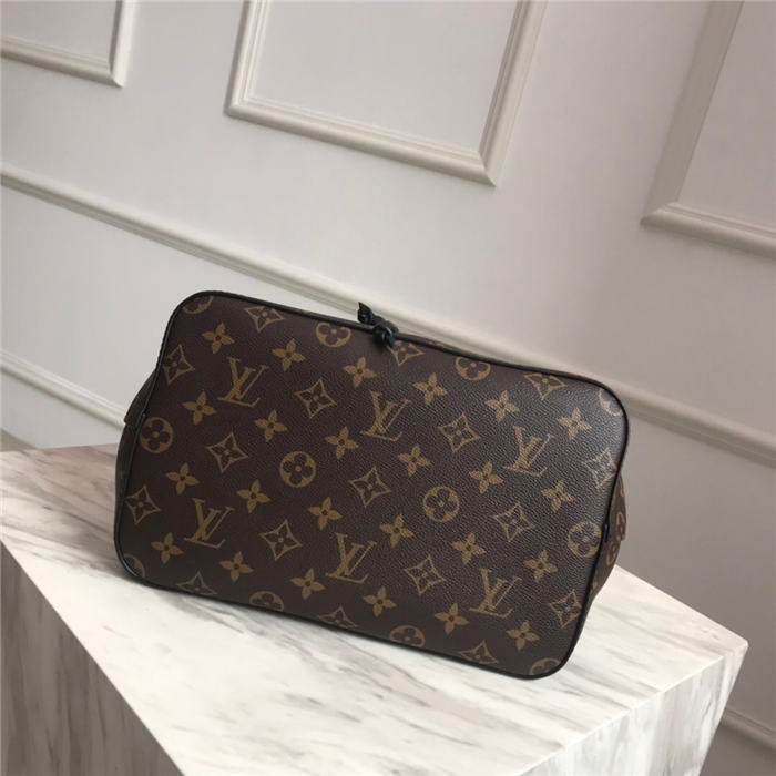 Louis Vuitton NéoNoé MM Bag Monogram Canvas M44020 High