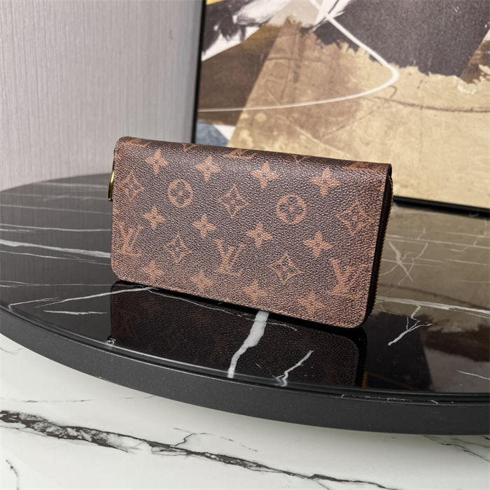 Louis Vuitton ZIPPY WALLET Monogram coated canvas M11702 High