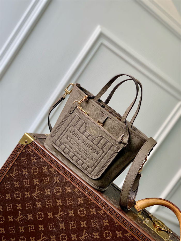 Louis Vuitton Neverfull Bandoulière Inside Out BB M12109 High