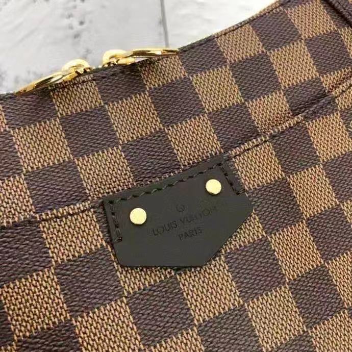 Louis Vuitton SOUTH BANK BESACE Damier Ebene Brown High