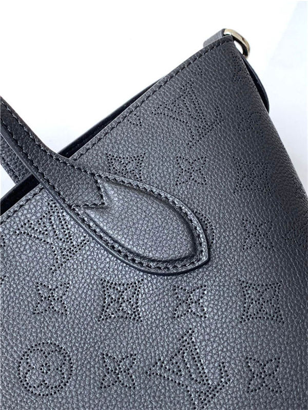 Louis Vuitton Blossom PM Mahina perforated calfskin leather M21848 High