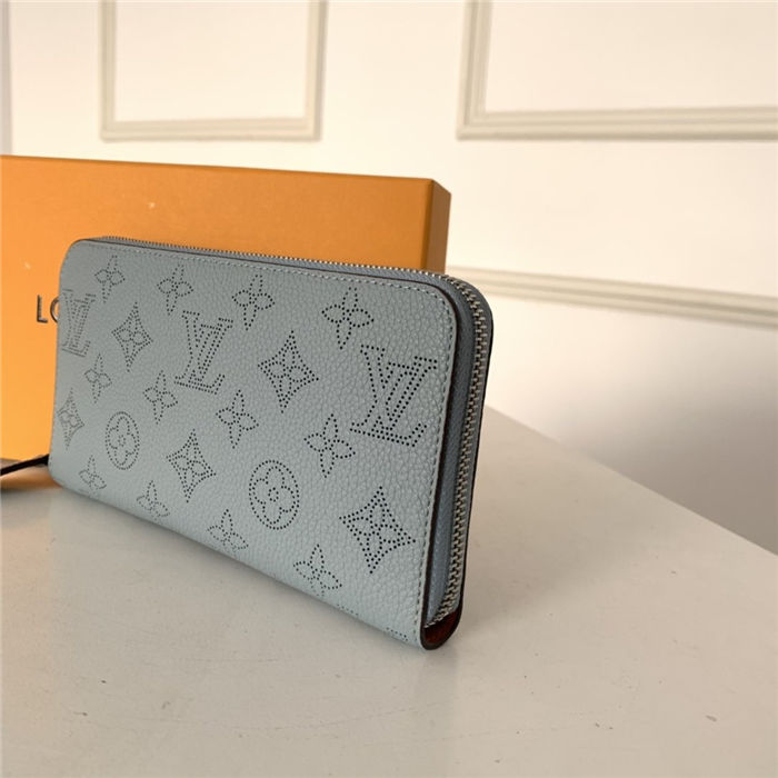 Louis Vuitton ZIPPY WALLET Mahina Lt Blue High