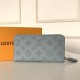 Louis Vuitton ZIPPY WALLET Mahina Lt Blue High