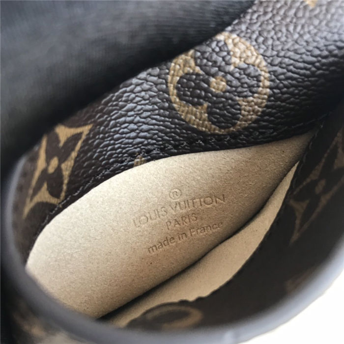 Louis Vuitton GLASSES CASE Monogram Canvas High