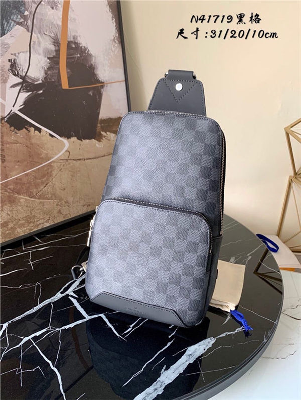 Louis Vuitton AVENUE SLING BAG Damier Graphique High