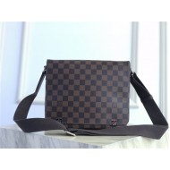 Louis Vuitton DISTRICT PM Damier Ebene High