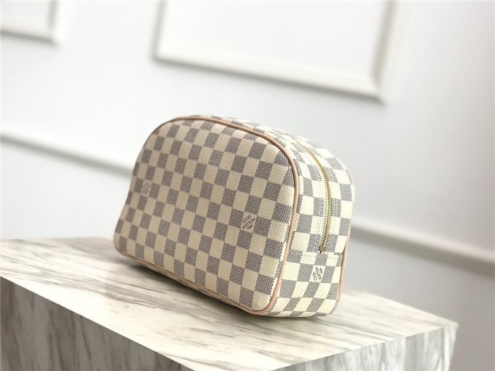 Louis Vuitton TOILETRY BAG 25 Damier Arzu High