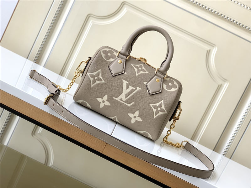 Louis Vuitton SPEEDY BANDOULIÈRE 20 Embossed grained cowhide leather M46575 High