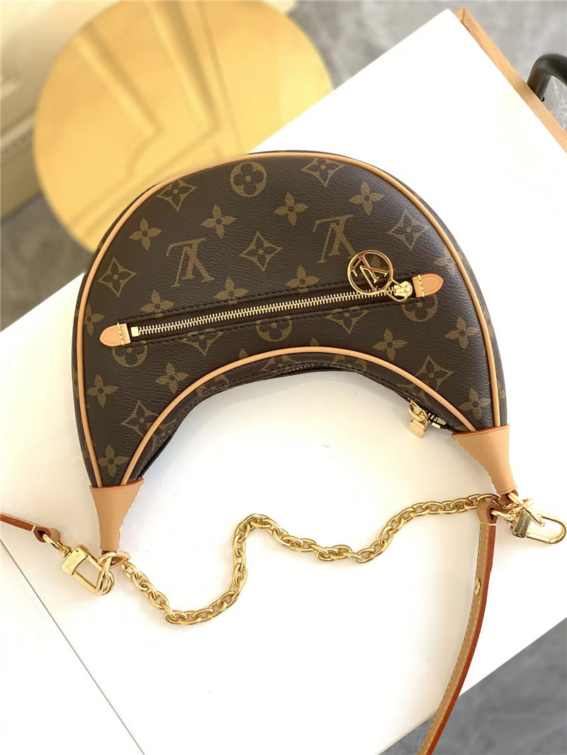 Louis Vuitton LOOP Handbag Monogram High