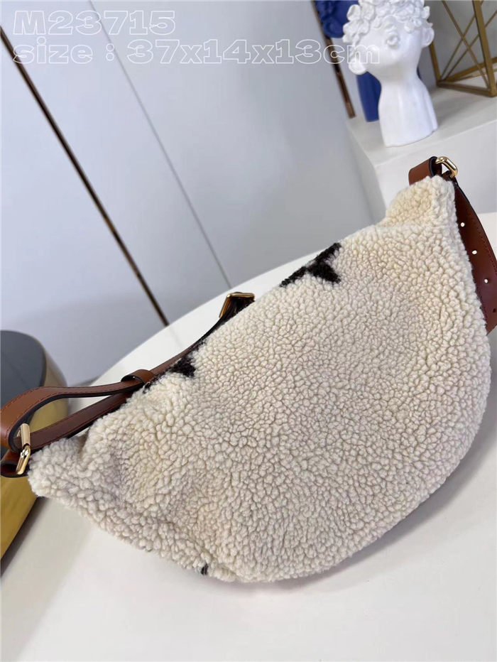 Louis Vuitton Bumbag Shearling M23715 High