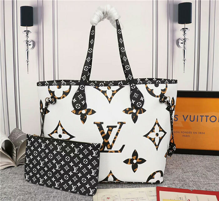 Louis Vuitton Neverfull MM Bag Monogram Ivoire Mid