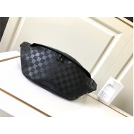 Louis Vuitton Discovery Bumbag Damier Infini