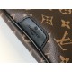 Louis Vuitton Discovery Bumbag Monogram