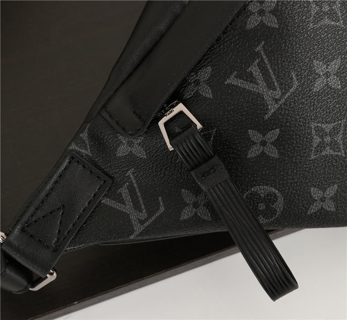 Louis Vuitton Discovery Bumbag Monogram Eclipse