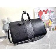 Louis Vuitton KEEPALL 50 BANDOULIÈRE Taiga and Monogram Eclipse High