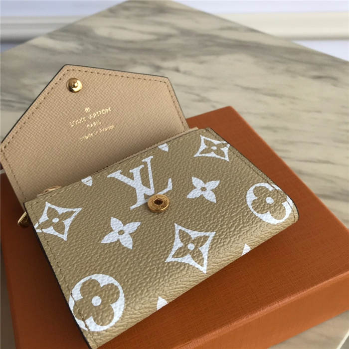 Louis Vuitton ZOÉ WALLET Monogram Kaki High