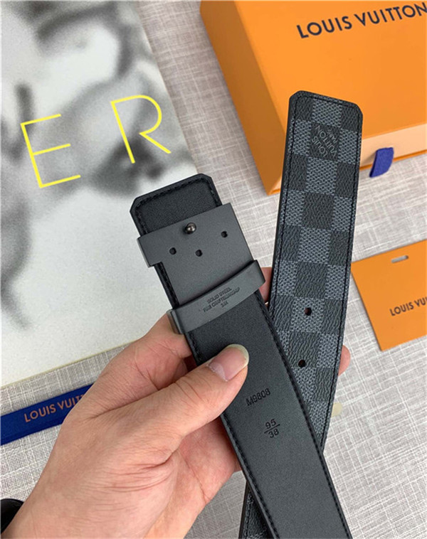 Louis Vuitton LV PYRAMIDE 40MM BELT Damier High