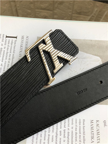 Louis Vuitton LV INITIALES 40MM BELT Epi High