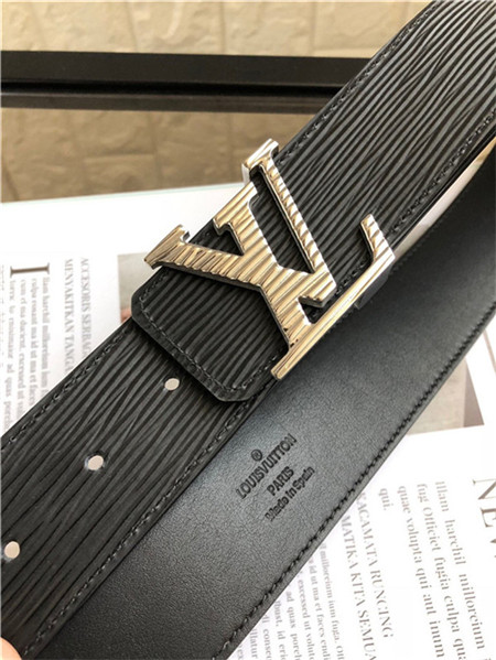 Louis Vuitton LV INITIALES 40MM BELT Epi High