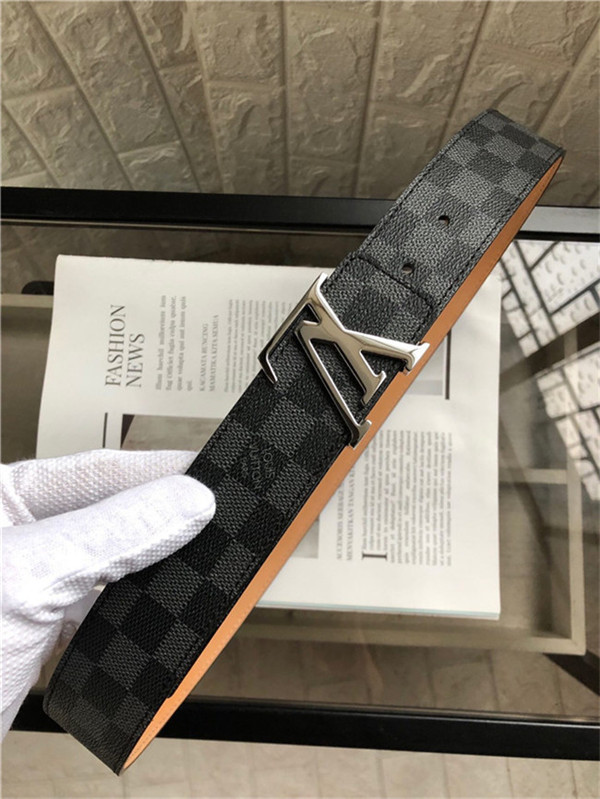 Louis Vuitton LV INITIALES 40MM BELT Damier High