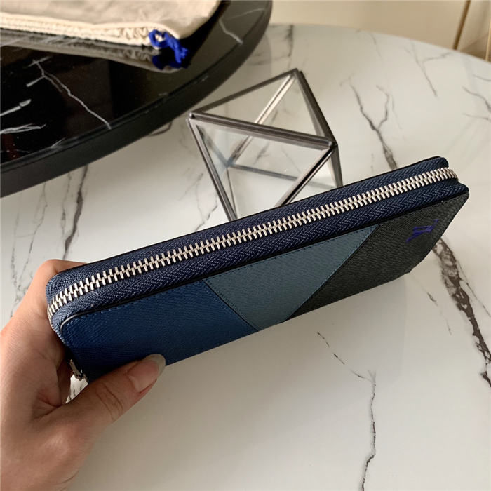 Louis Vuitton ZIPPY WALLET VERTICAL Taiga High