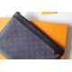 Louis Vuitton DISCOVERY POCHETTE Monogram Eclipse M62291 High