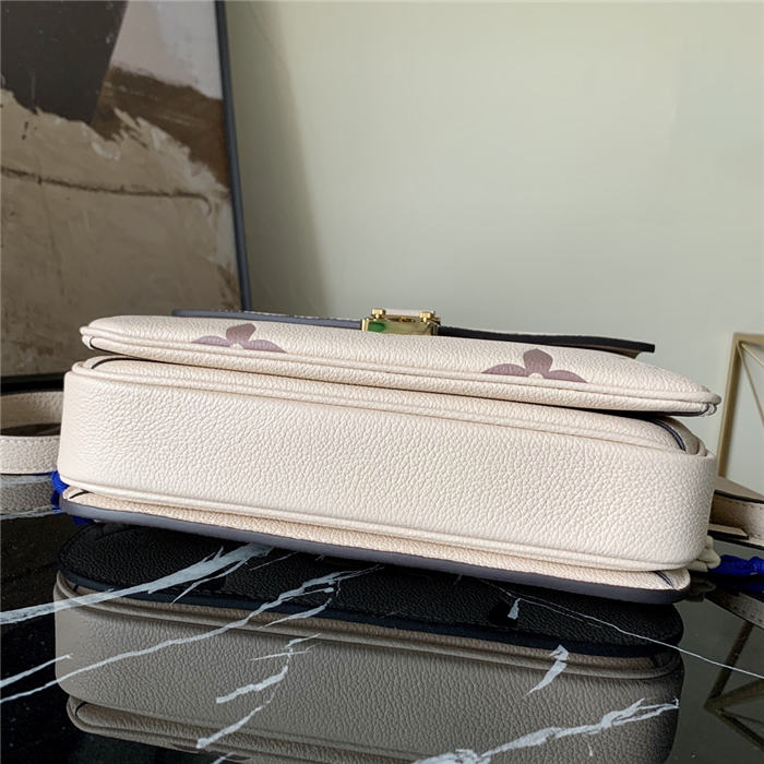 Louis Vuitton POCHETTE MÉTIS Cream/Bois de Rose Pink High