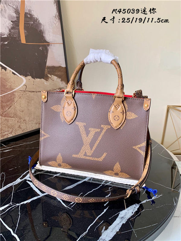 Louis Vuitton ONTHEGO PM M45039 High