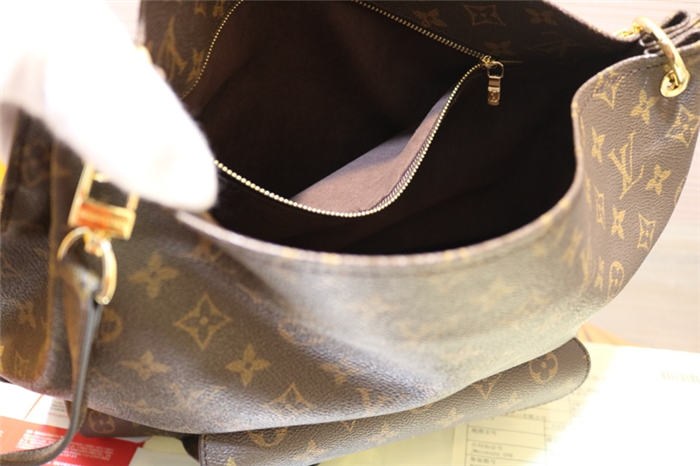 Louis Vuitton Metis Bag Monogram Canvas M40781