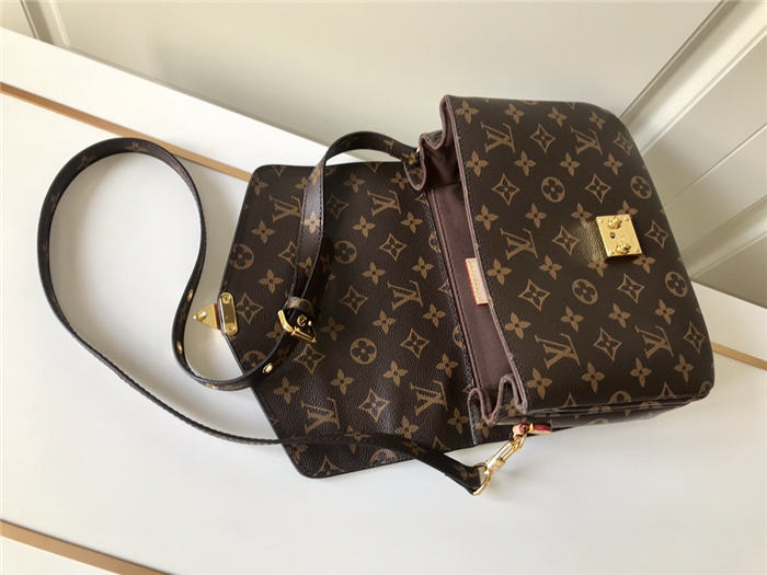 Louis Vuitton Pochette Metis Bag Monogram Canvas M40780