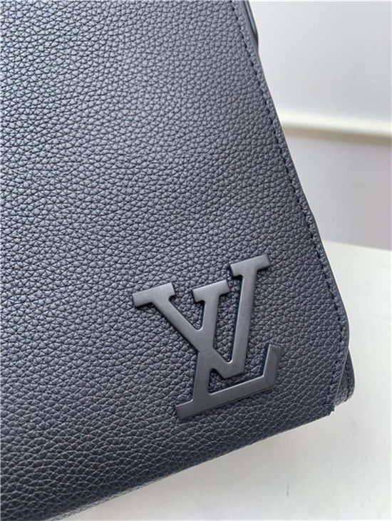 Louis Vuitton MESSENGER grained calf leather Black M57080 High