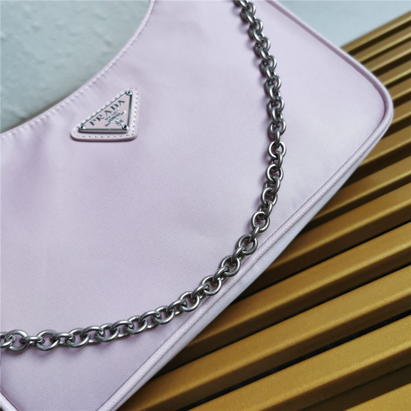 Prada Re-Edition 2005 nylon shoulder bag Pink High