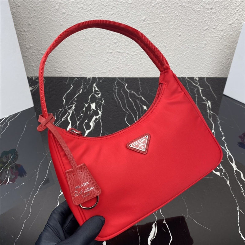 Prada Re-Nylon Re-Edition 2000 mini-bag Red High