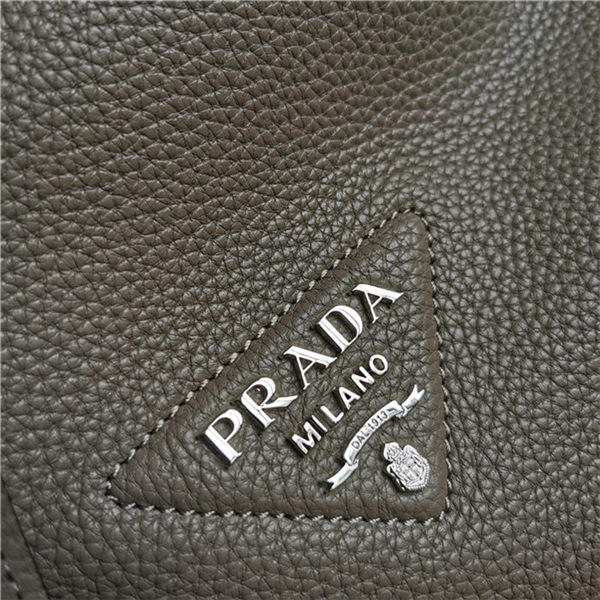 Prada Leather bucket bag 1BE060 High