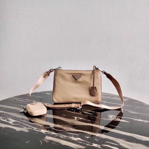 Prada Beige Nylon Re-Edition 2000 Shoulder Bag High