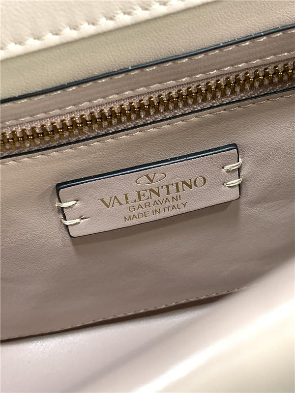 Valentino GARAVANI ROMAN STUD NAPPA CHAIN BAG Rose Cannelle High