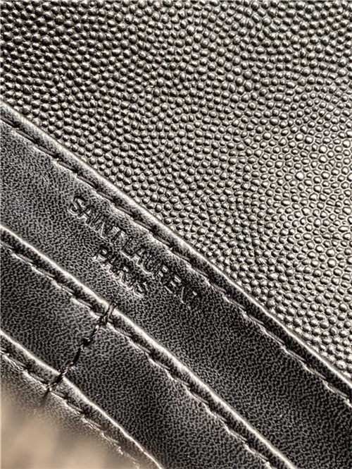 CASSANDRE SAINT LAURENT MATELASSÉ ENVELOPE CHAIN WALLET IN GRAIN DE POUDRE EMBOSSED LEATHER Mid